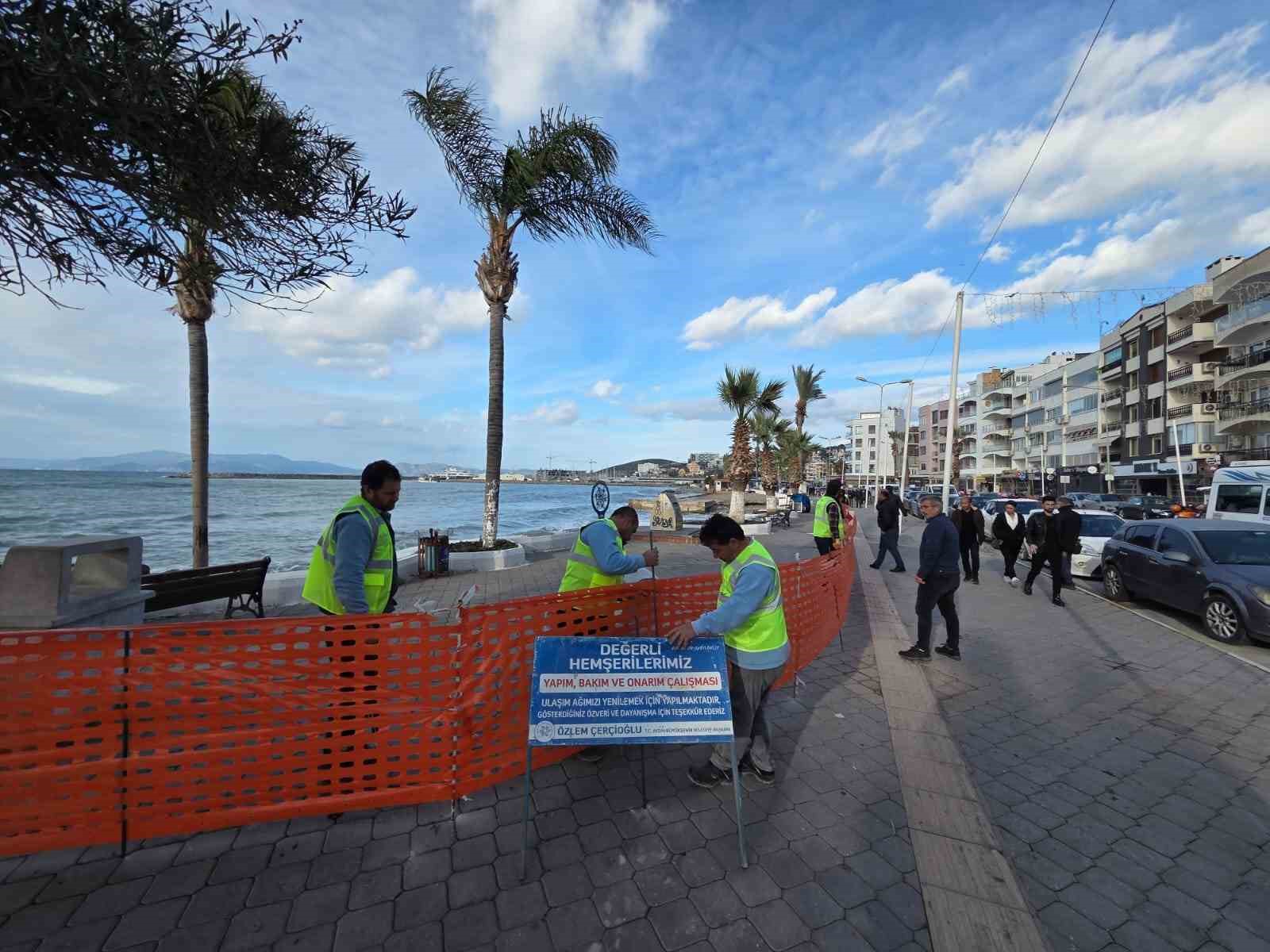 Aydın Büyükşehir Belediyesi tarafından Kuşadası’nda sahil şeridinde çalışma başlatıldı
