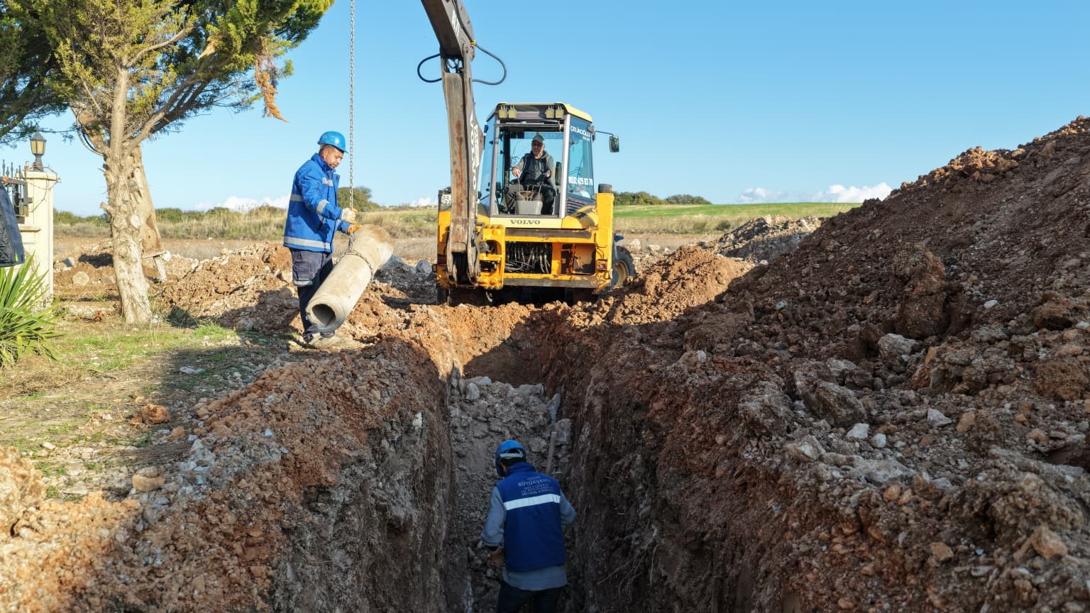 Aydın Büyükşehir Belediyesi’nin Didim’de altyapı çalışmaları sürüyor
