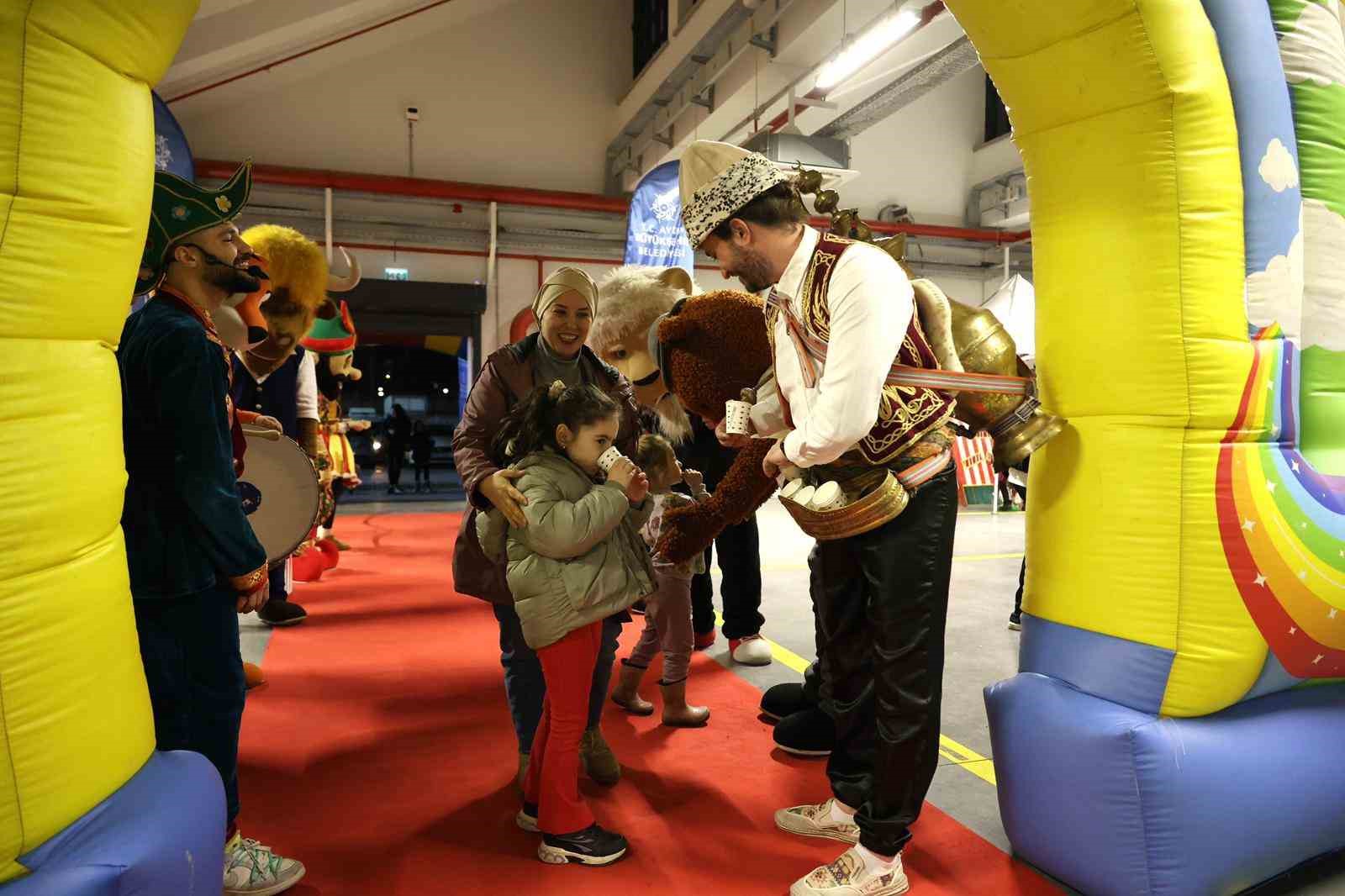 Aydın Büyükşehir Belediyesi’nin Ramazan etkinlikleri başladı
Aydın Büyükşehir Belediyesi’nin Ramazan etkinlikleri başladı