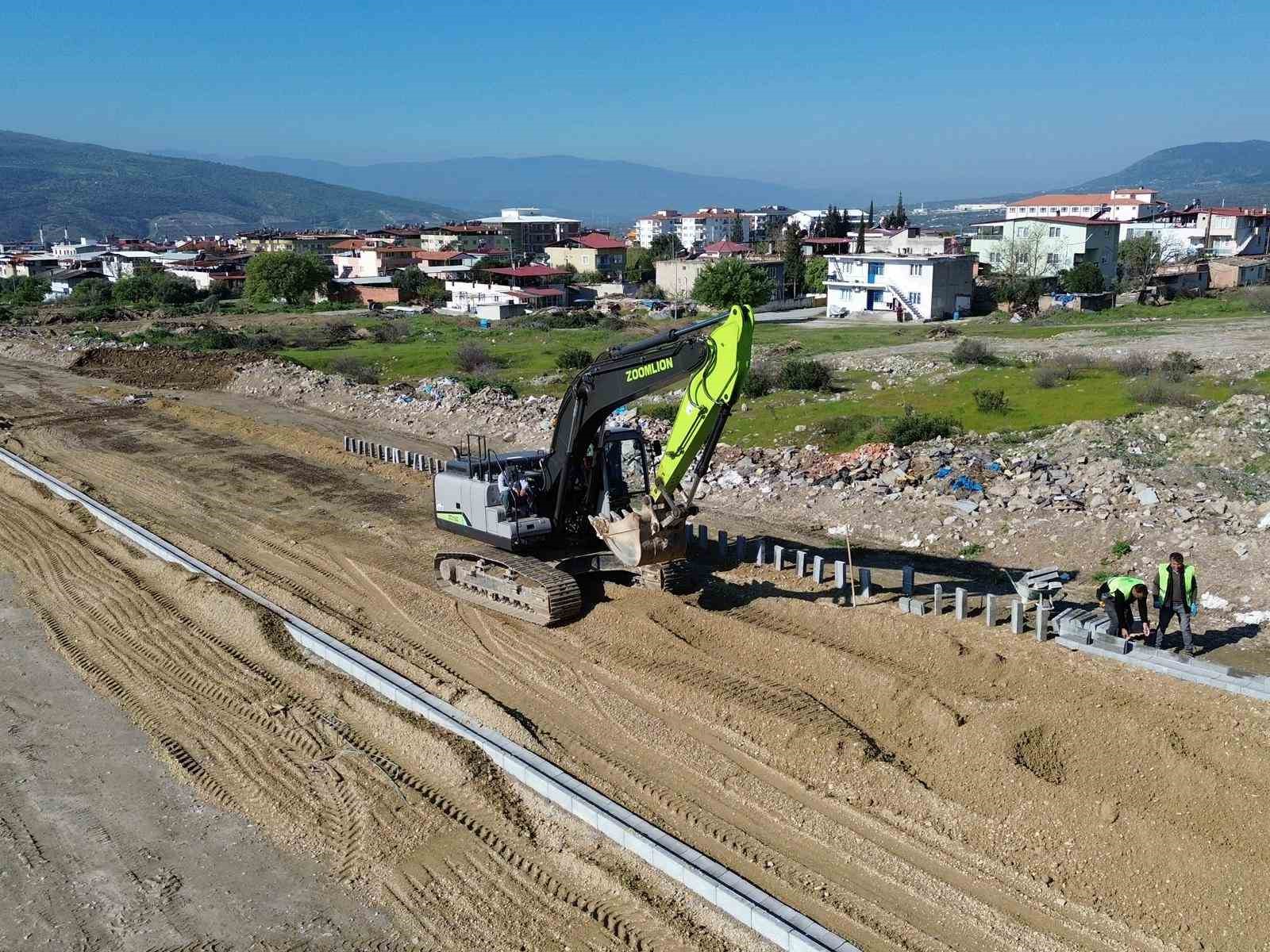 Aydın Büyükşehir’den Buharkent’te yol yapım çalışması
