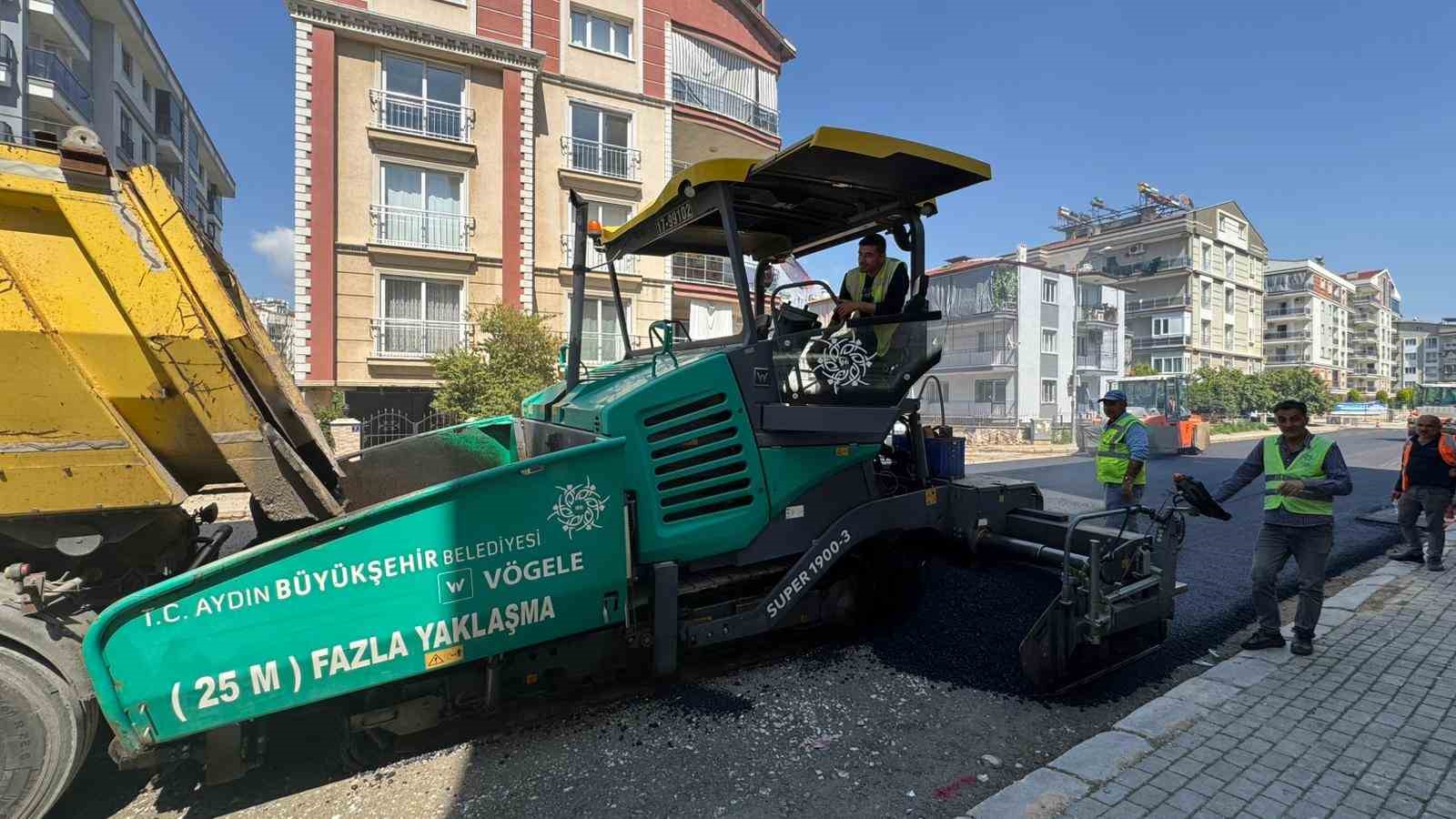 Aydın Büyükşehir’den Efeler’de yol çalışması
