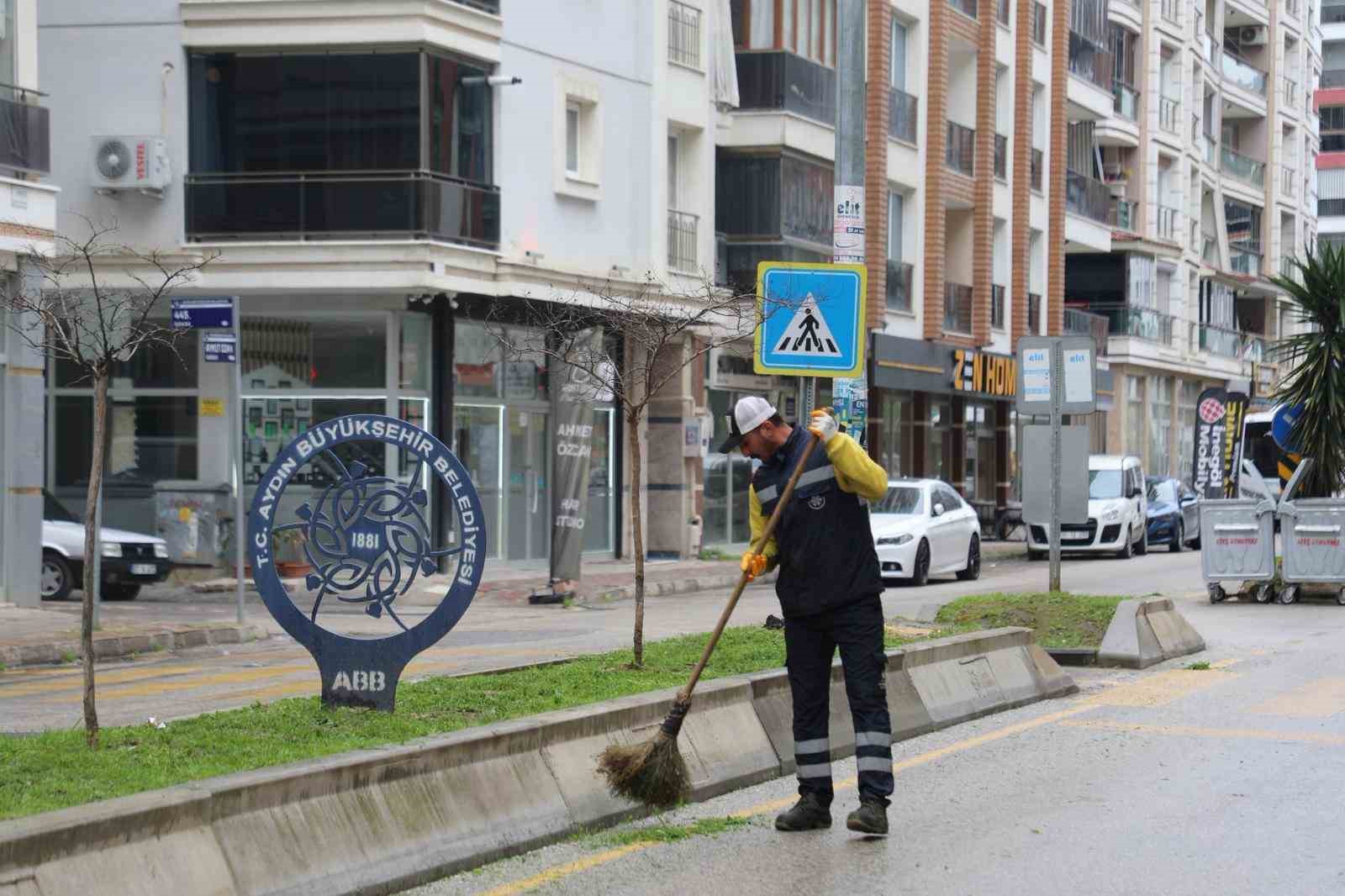 Aydın Büyükşehir’den Germencik ve İncirliova’da yeşil alan çalışması
