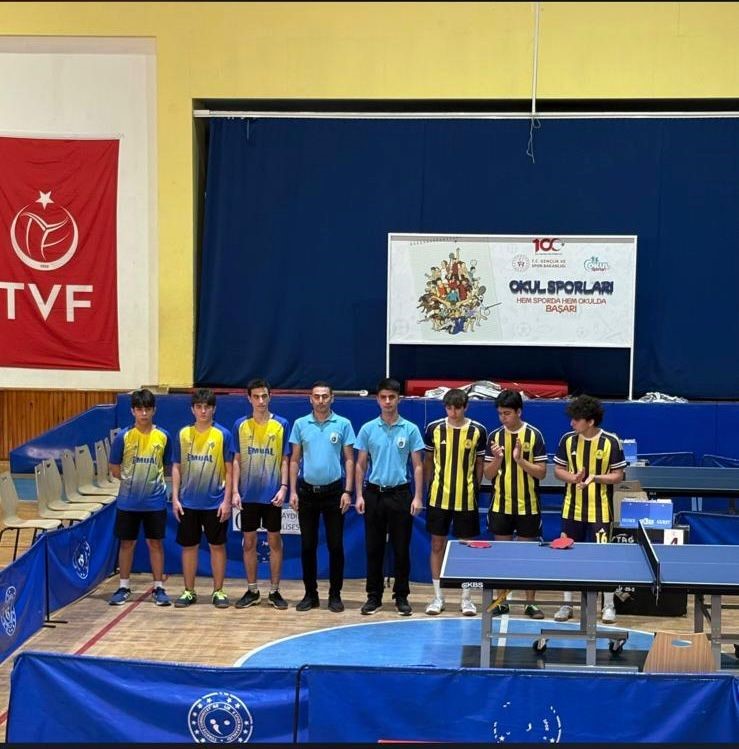 Aydın Lisesi Masa Tenisi Turnuvası’nda şampiyonu oldu
