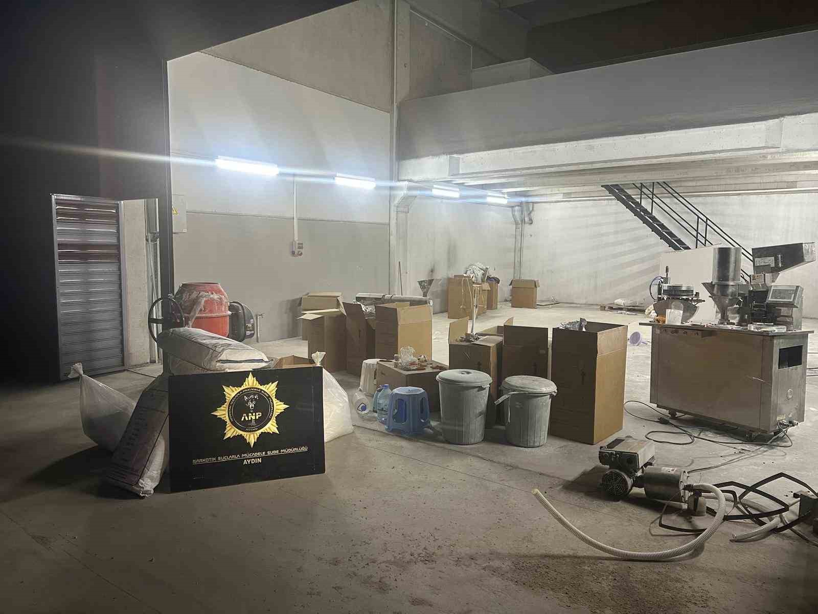 Aydın polisinden zehir üretimine ağır darbe: 271 kilo 860 gram ham madde ele geçirildi
