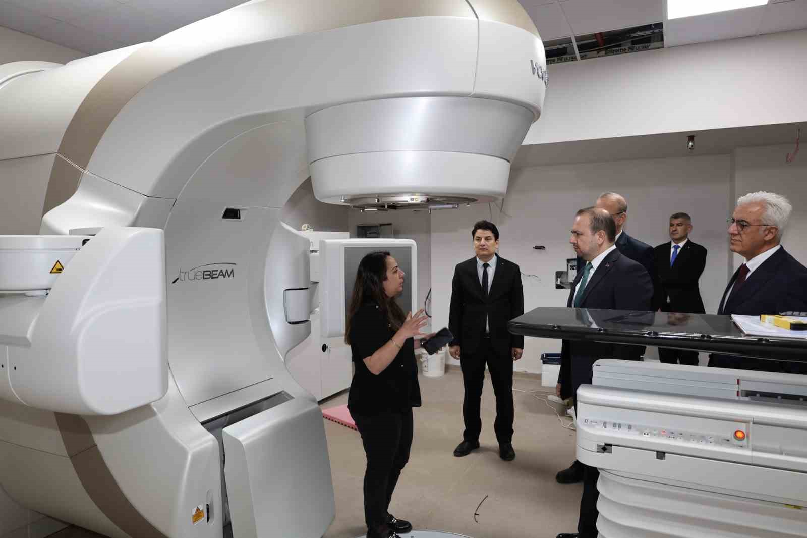 Aydın Şehir Hastanesi’nde görüntüleme ve tedavide son teknoloji dönemi başlıyor
Aydın Şehir Hastanesi’nde görüntüleme ve tedavide son teknoloji dönemi başlıyor