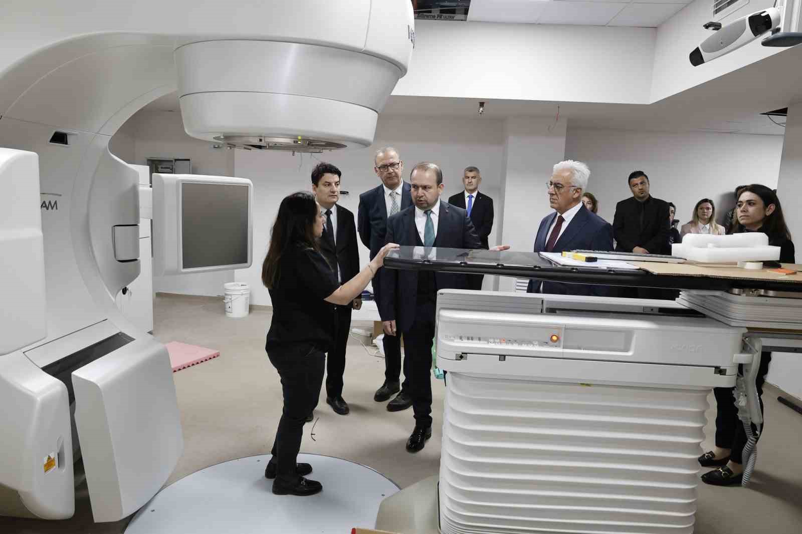 Aydın Şehir Hastanesi’nde görüntüleme ve tedavide son teknoloji dönemi başlıyor
Aydın Şehir Hastanesi’nde görüntüleme ve tedavide son teknoloji dönemi başlıyor