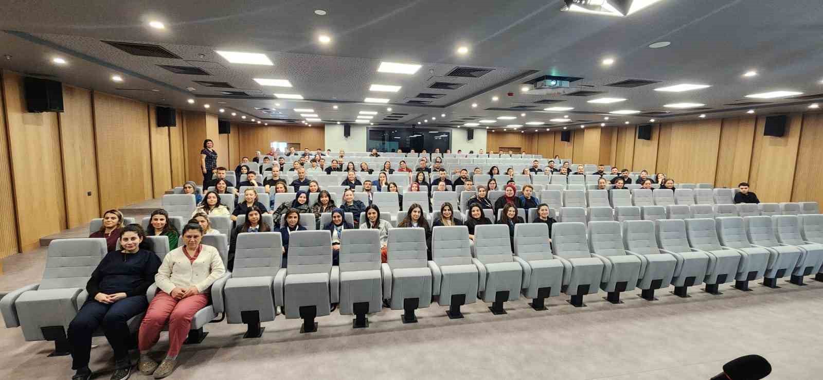 Aydın Şehir Hastanesi’nde ’Güvenli Hasta Transferi’ eğitimi verildi
