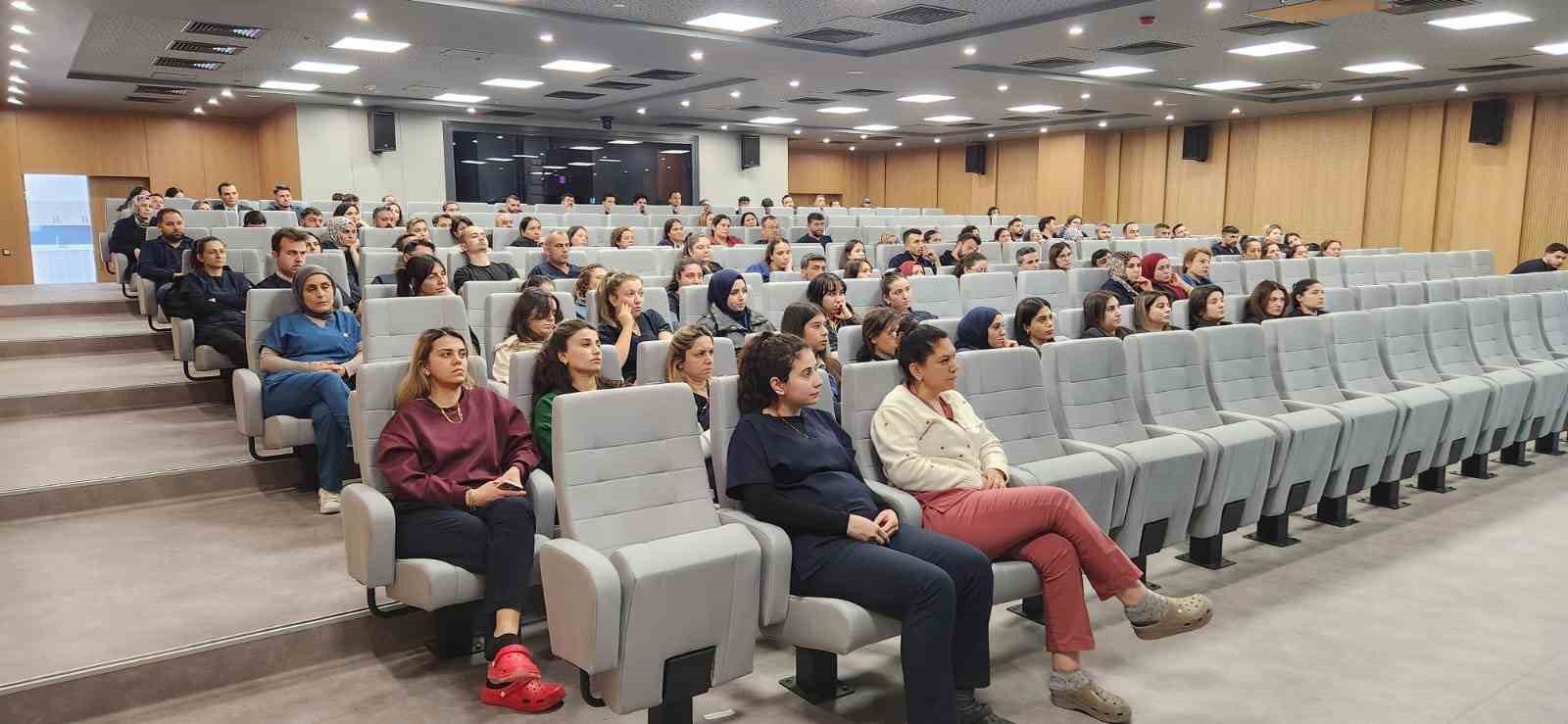 Aydın Şehir Hastanesi’nde ’Güvenli Hasta Transferi’ eğitimi verildi
