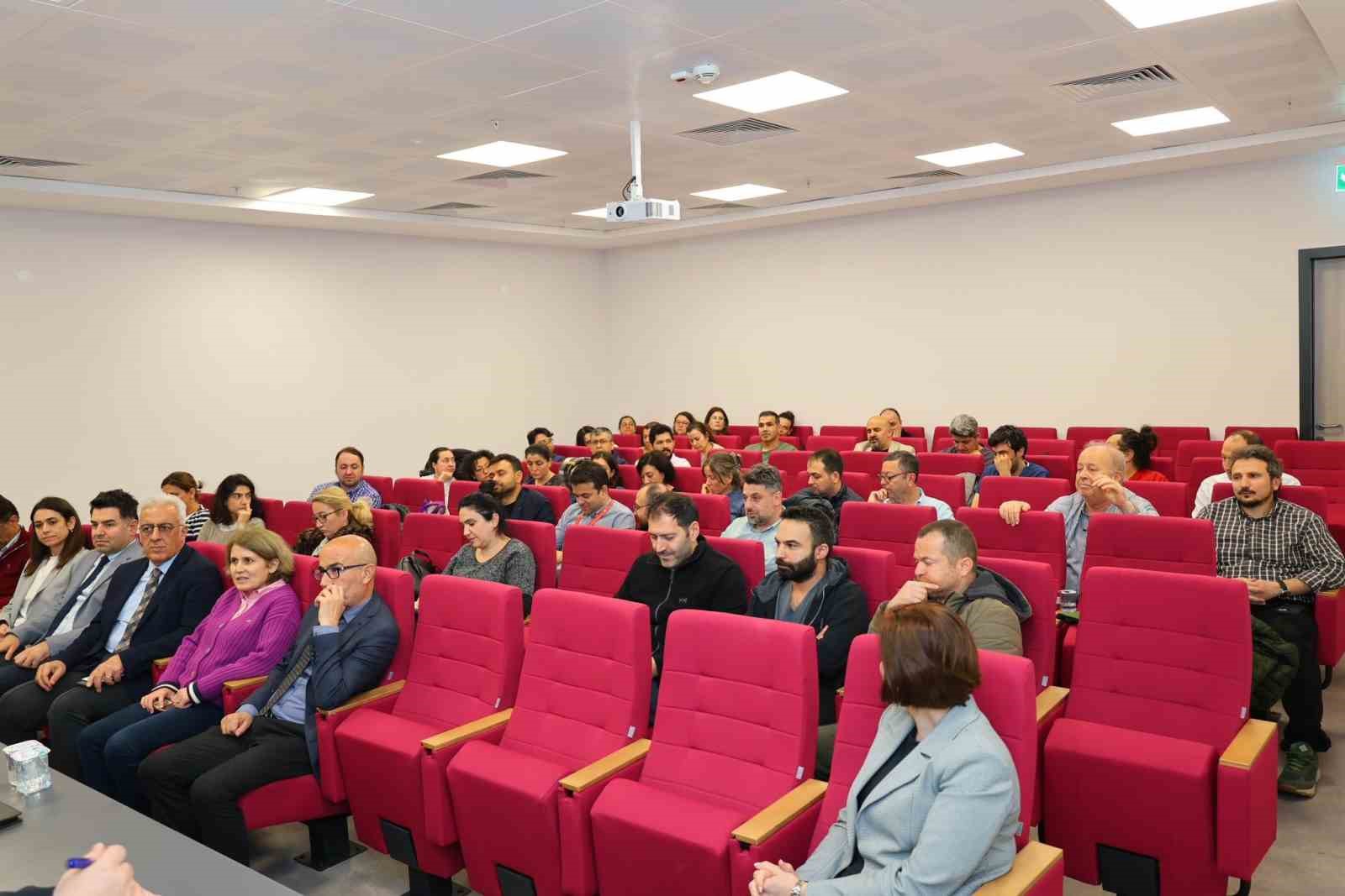 Aydın Şehir Hastanesi’nde sağlık hizmetleri değerlendirildi
