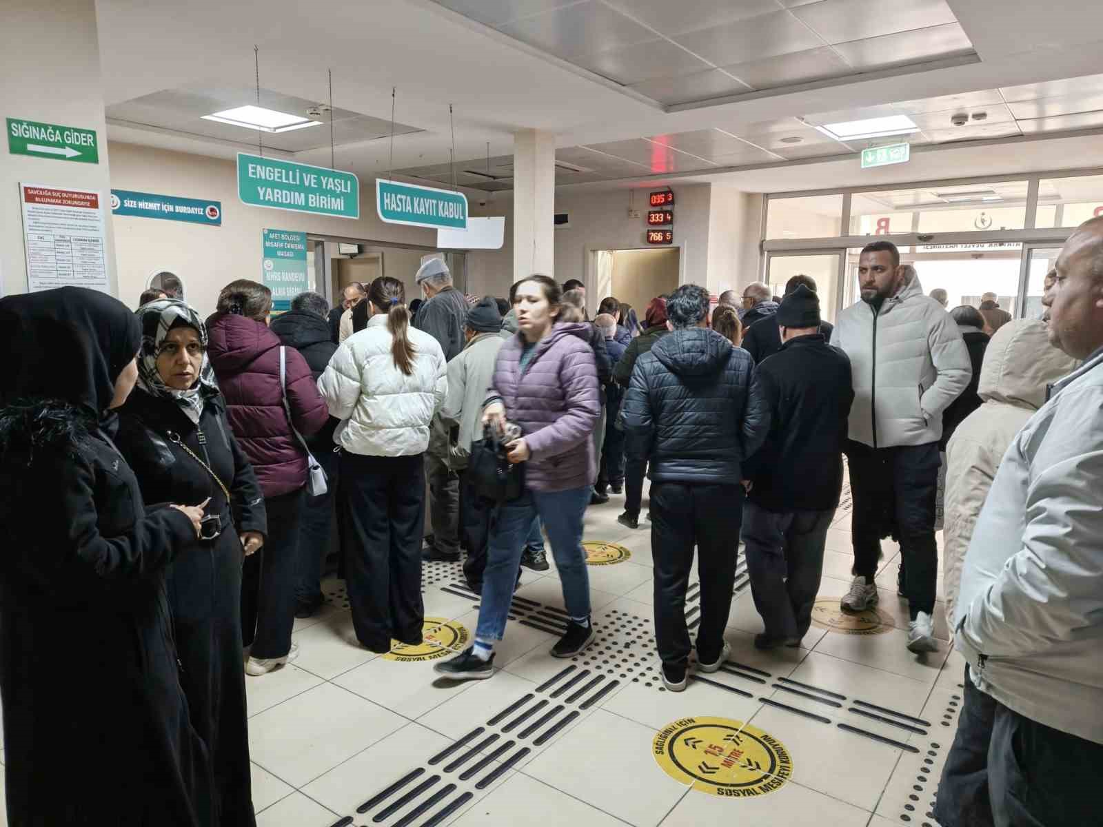 Aydın soğuğa dayanamadı, vatandaşlar hastaneye akın etti

