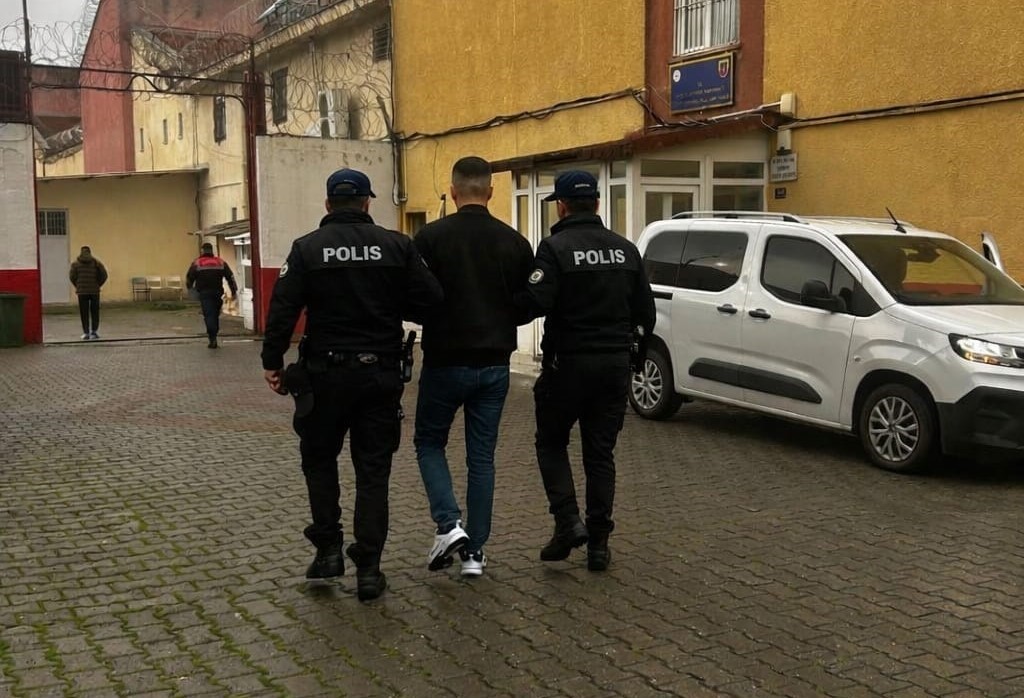Aydın’da 11 yıl hapis cezası ile aranan şahıs yakalandı
