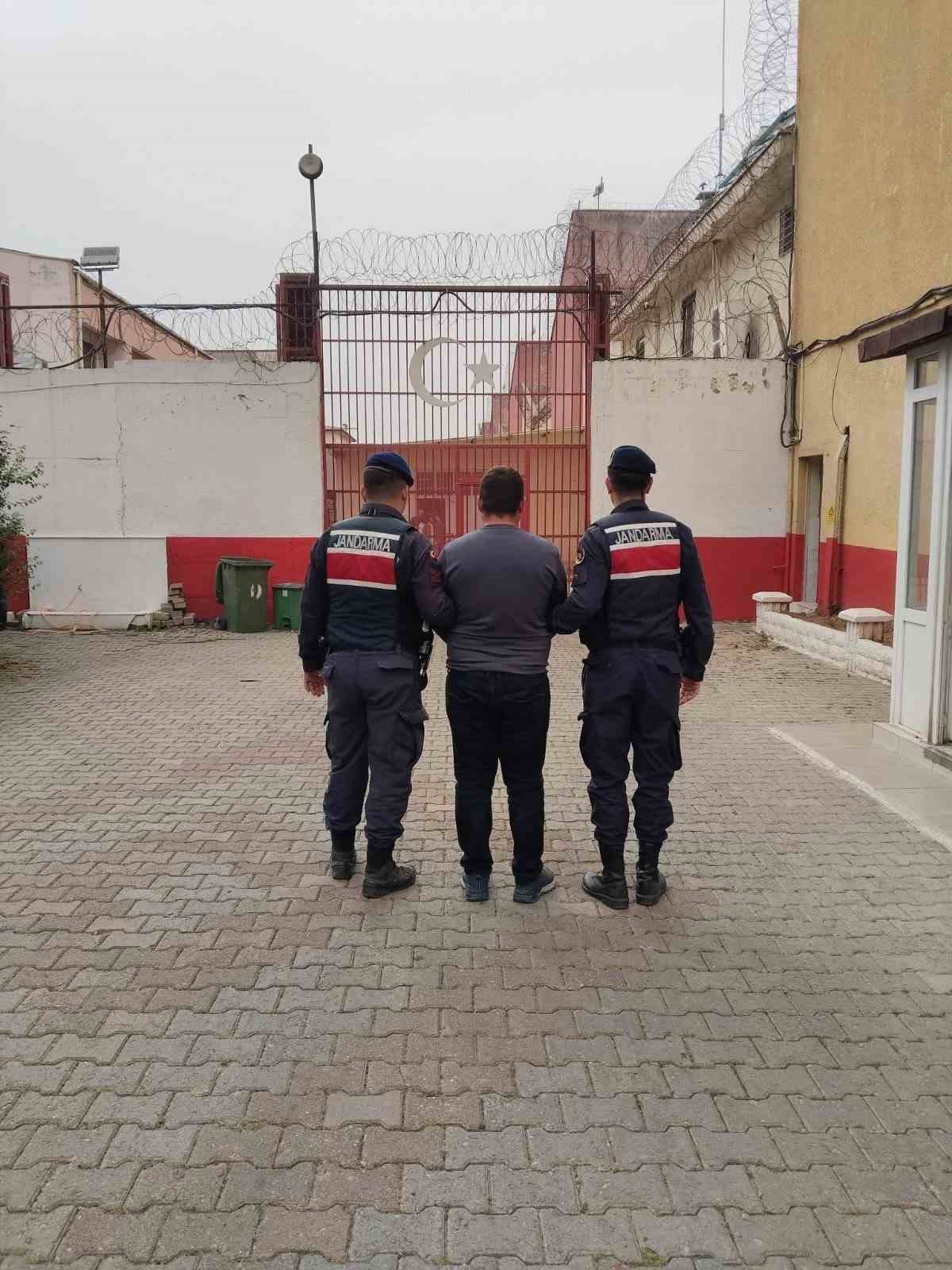 Aydın’da aranan hükümlü JASAT’tan kaçamadı
