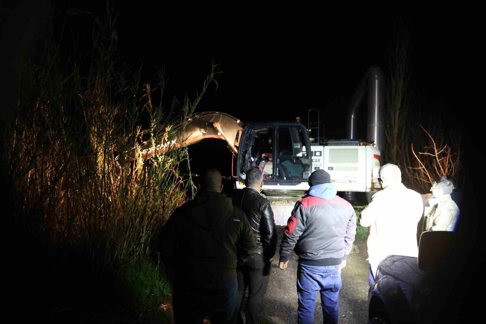 Aydın’da Emirdoğan Çayı taştı
