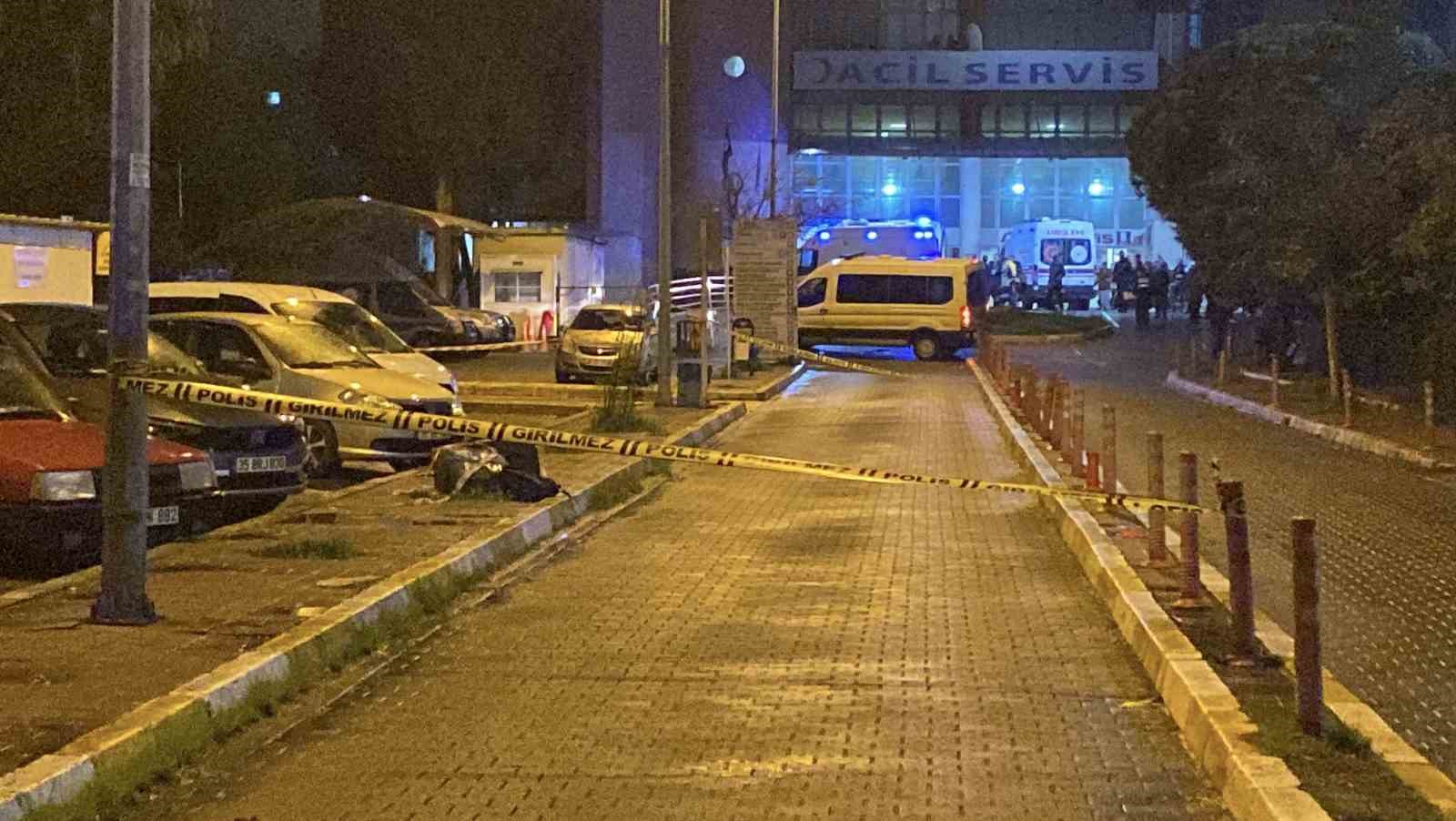 Aydın’da hastane önündeki şüpheli valizden giyecek çıktı
