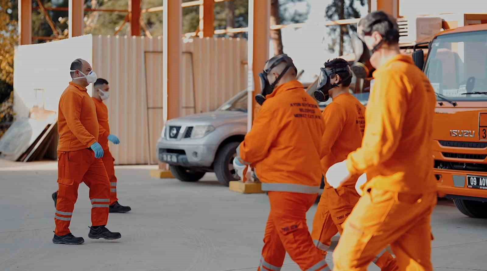 Aydın’da her gün 4 ton tıbbi atık sessizce bertaraf ediliyor
Aydın’da her gün 4 ton tıbbi atık sessizce bertaraf ediliyor