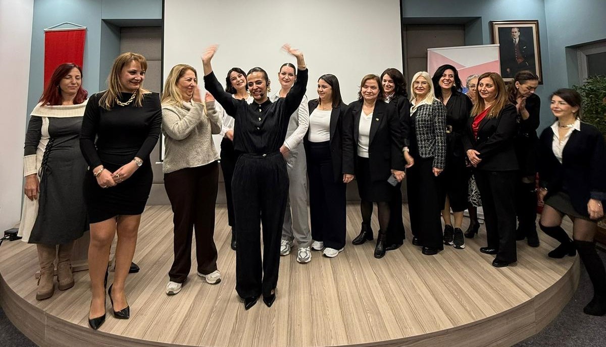 Aydın’da kadınlara ezber bozan eğitim
Aydın’da kadınlara ezber bozan eğitim