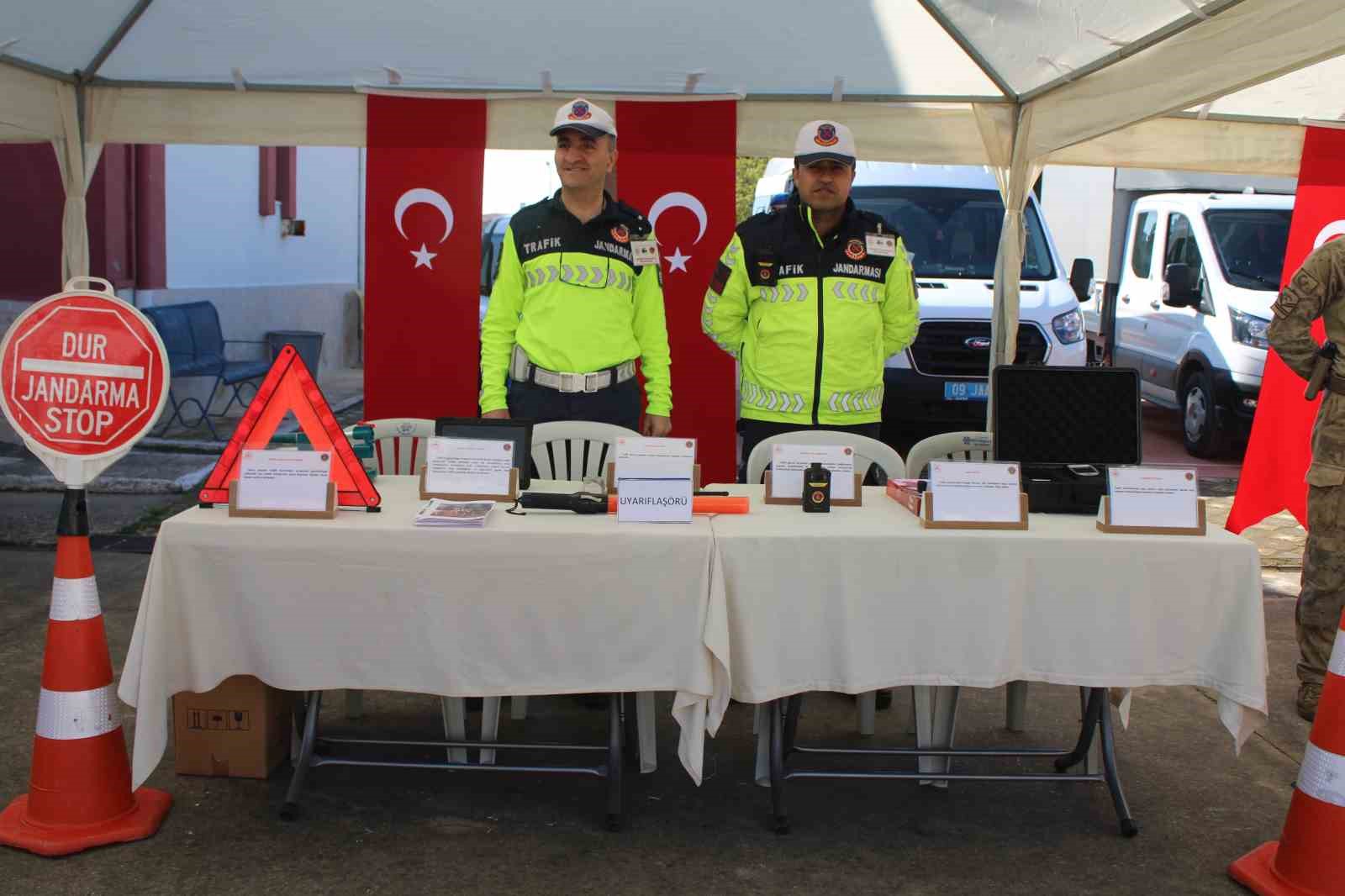 Aydın’da liseli gençlere jandarma okulları tanıtıldı
