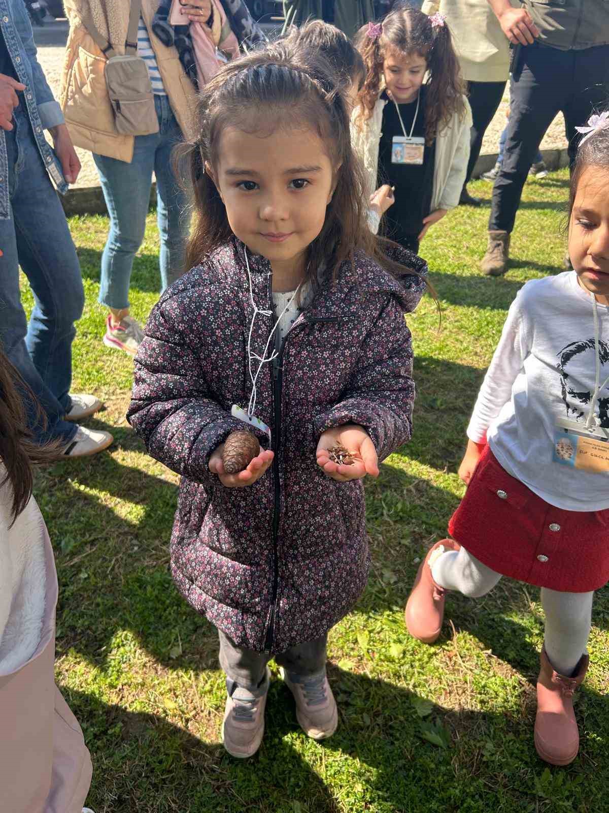 Aydın’da minik öğrencilere orman ve doğa sevgisi aşılandı
