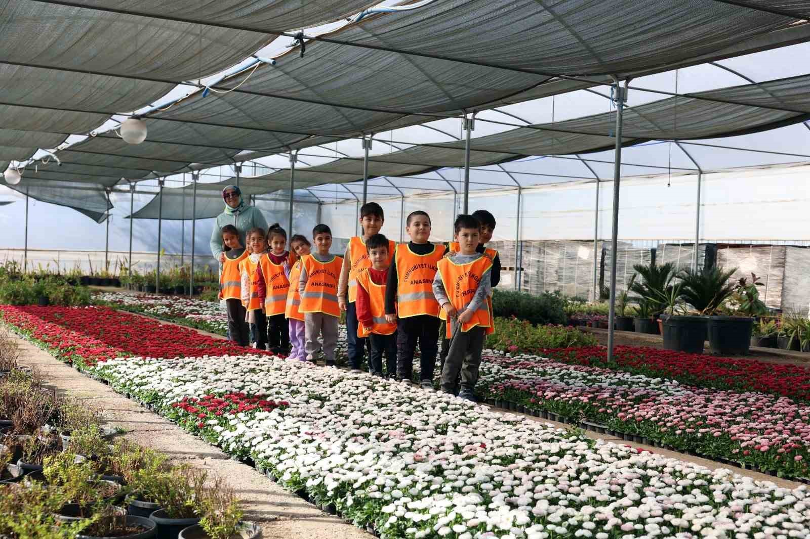 Aydın’da öğrenciler doğa sevgisini öğreniyor
