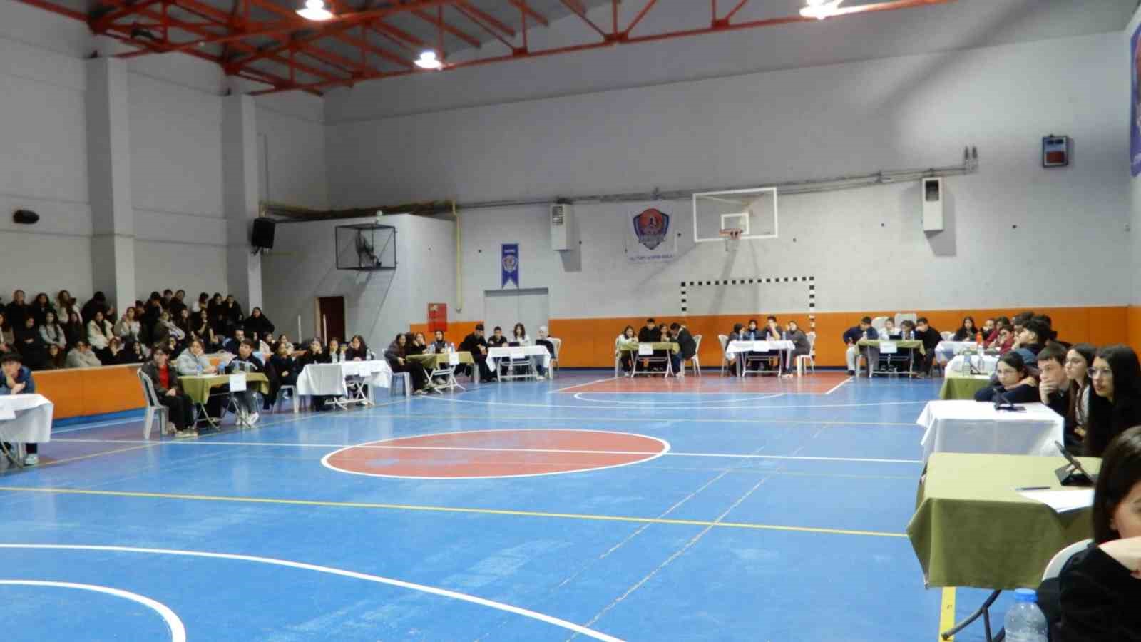 Aydın’da ortaöğretim öğrencileri arası bilgi yarışması il finali gerçekleştirildi
