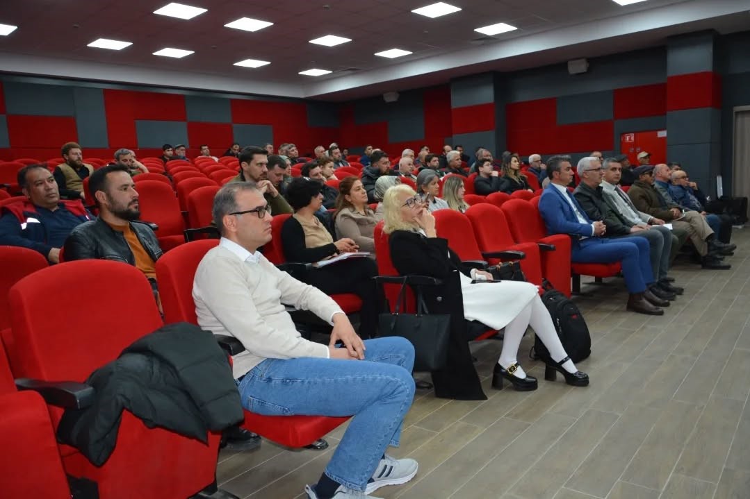 Aydın’da pamukta eğitim seferberliği başladı
Aydın’da pamukta eğitim seferberliği başladı