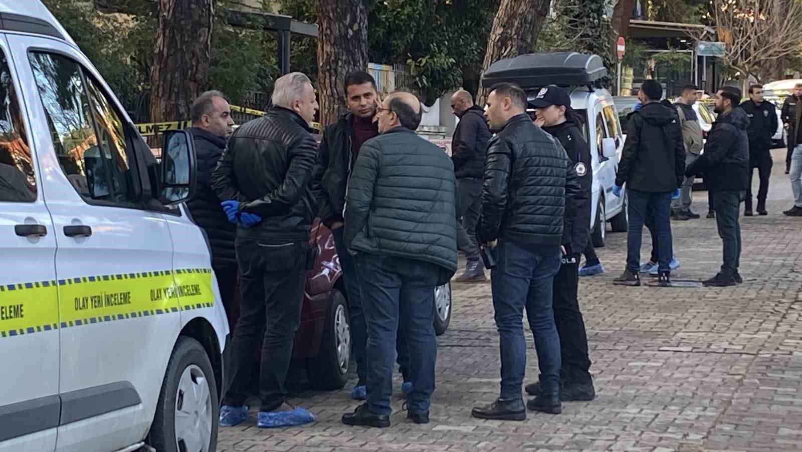 Aydın’da yaşlı çift evlerinde bıçaklanarak öldürülmüş halde bulundu
