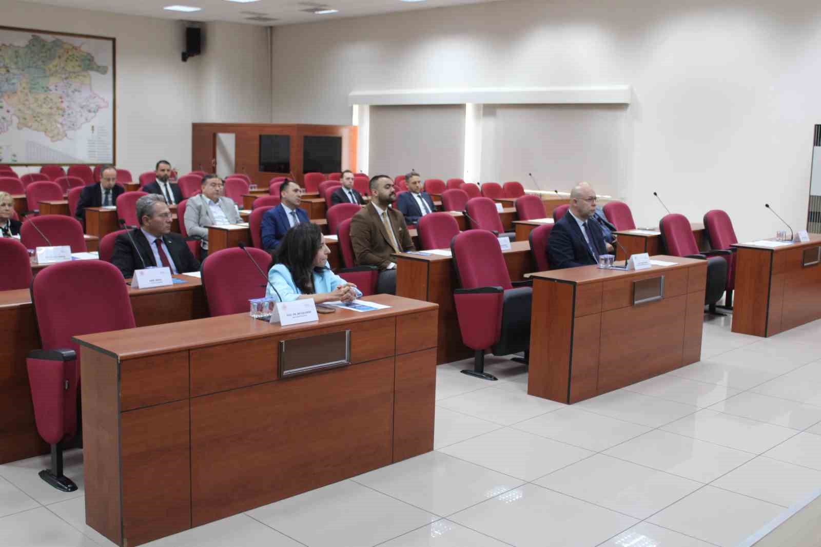 Aydın’ın kayıtlı işgücü sayısı 100 bin oldu
