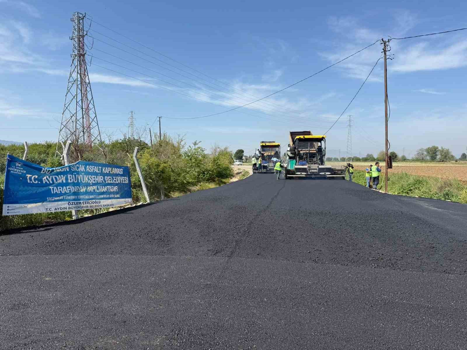 Aydın’ın ulaşım ağını güçlendiren çalışmalar sürüyor
Aydın’ın ulaşım ağını güçlendiren çalışmalar sürüyor