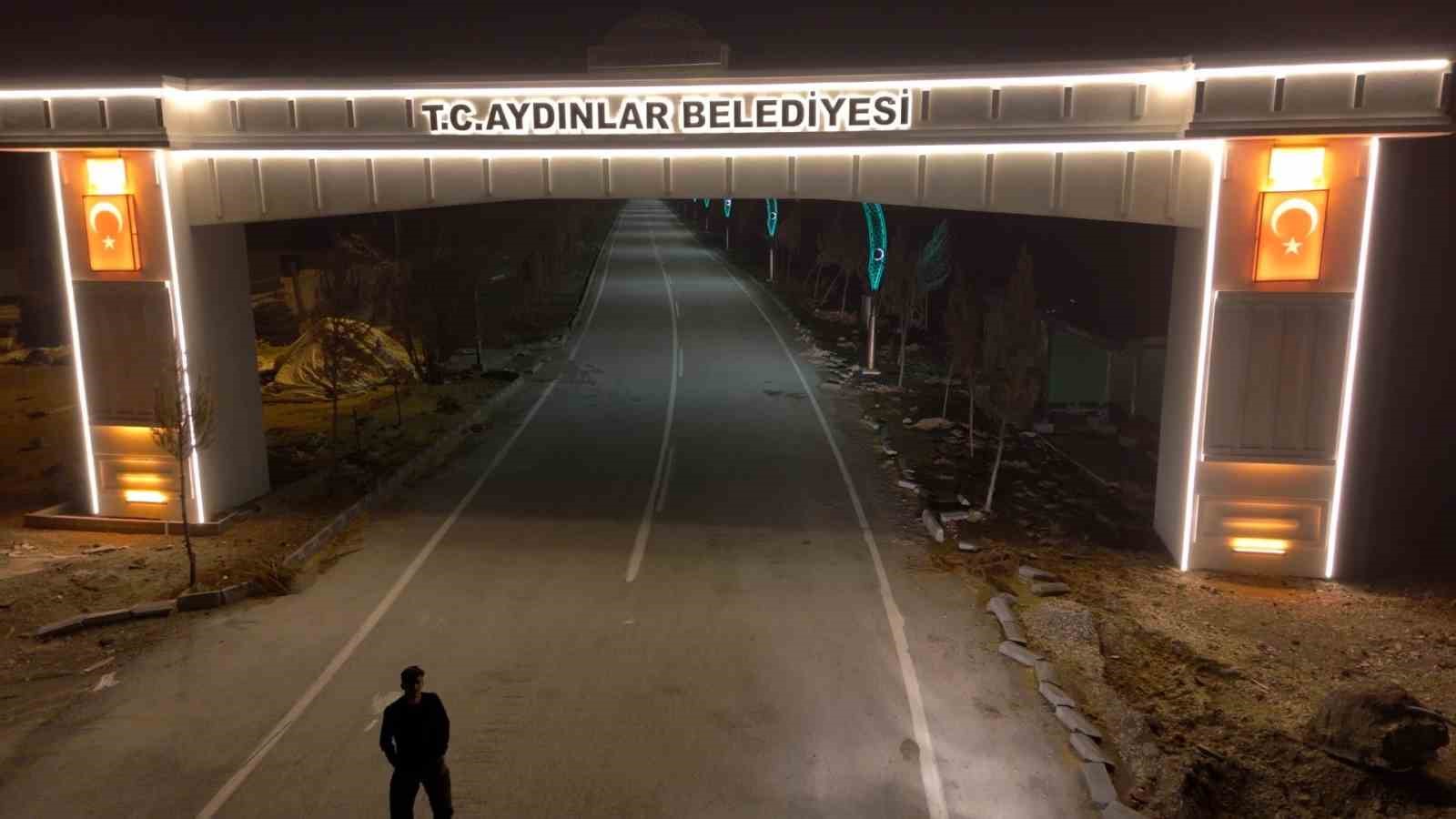 Aydınlatma çalışmasıyla Aydınlar beldesinin çehresi değişti
