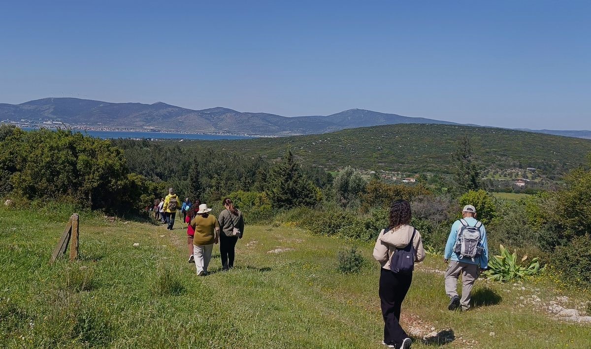 Aydınlı doğaseverler Urla’yı gezdi
