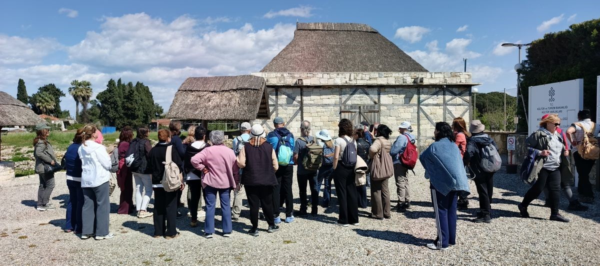 Aydınlı doğaseverler Urla’yı gezdi
