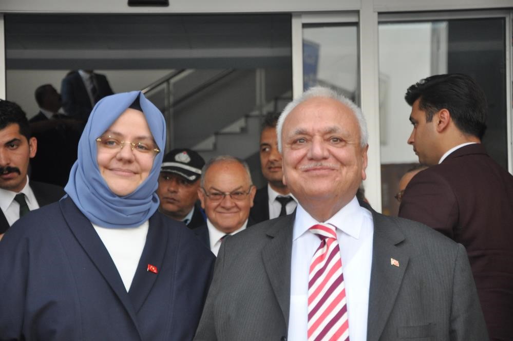 Aydınlı eski bakanlar kazada yaralandı
