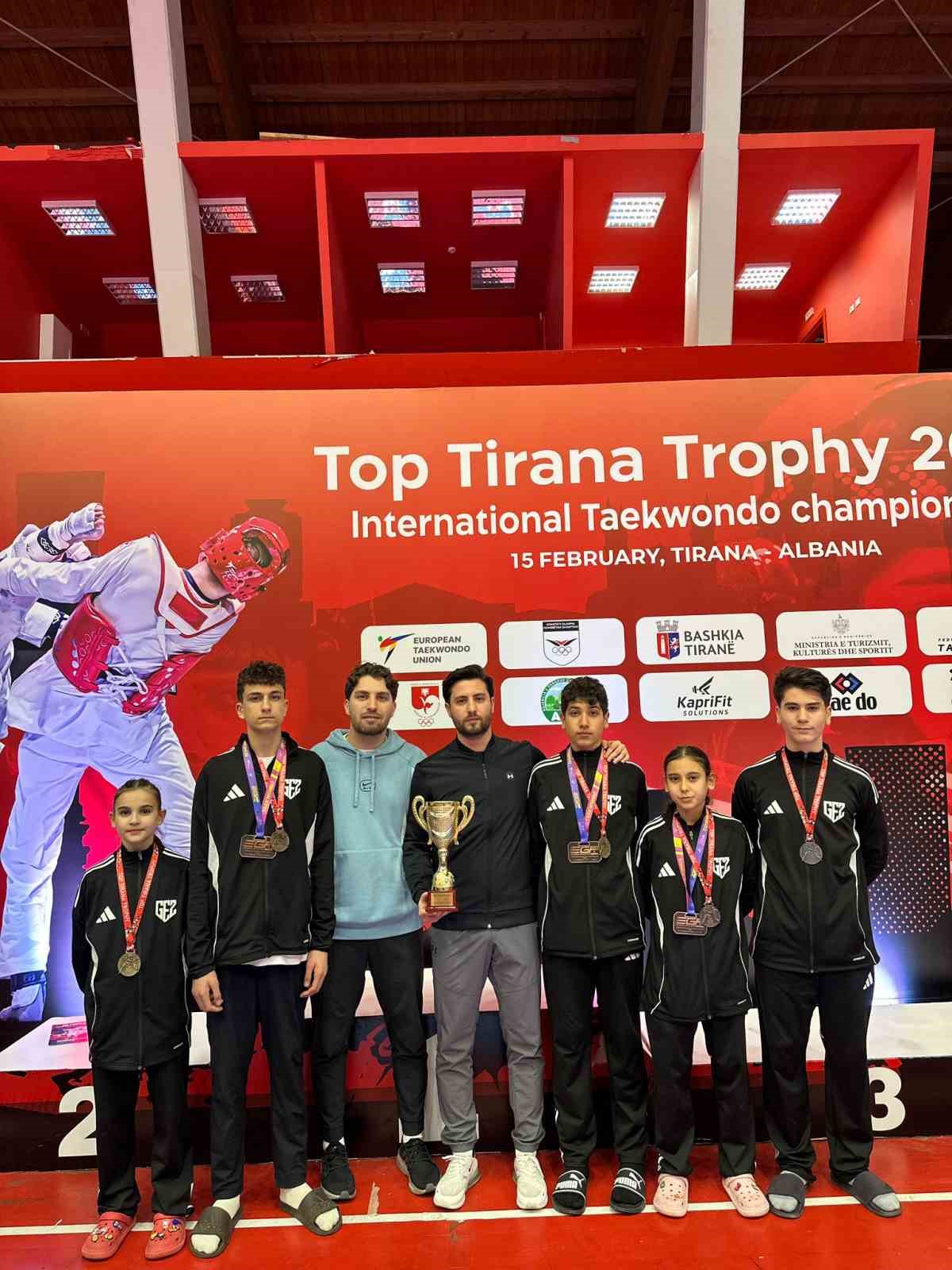 Aydınlı sporcular Arnavutluk’tan beş madalya ile döndü
