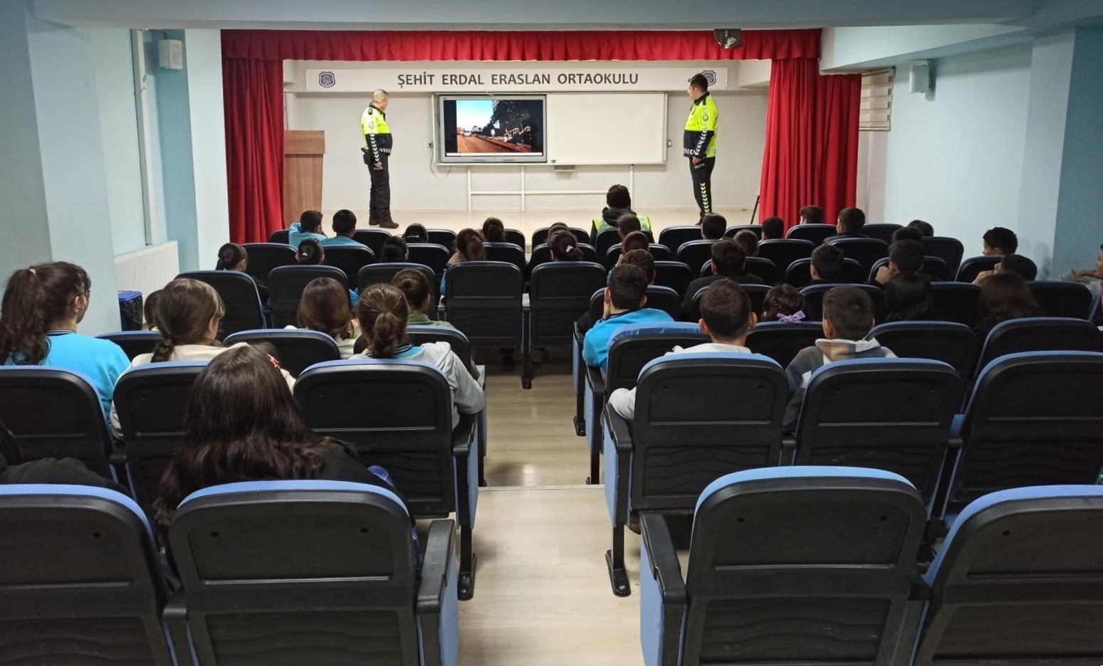 Aydıntepe’de öğrencilere trafik eğitimi verildi
