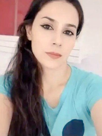 Ayrı şehirler, kayıp hayatlar: Cesetleri bulunamayan Gülistan Doku ve Mekiye Akyel’in ailesi Diyarbakır’da bir araya geldi
