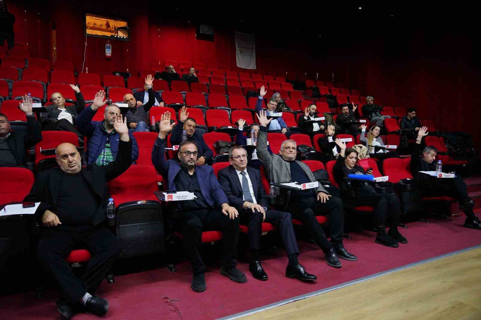 Ayvalık Belediyesi’nin 2025 Yılı Faaliyet Raporu oy birliğiyle kabul edildi
