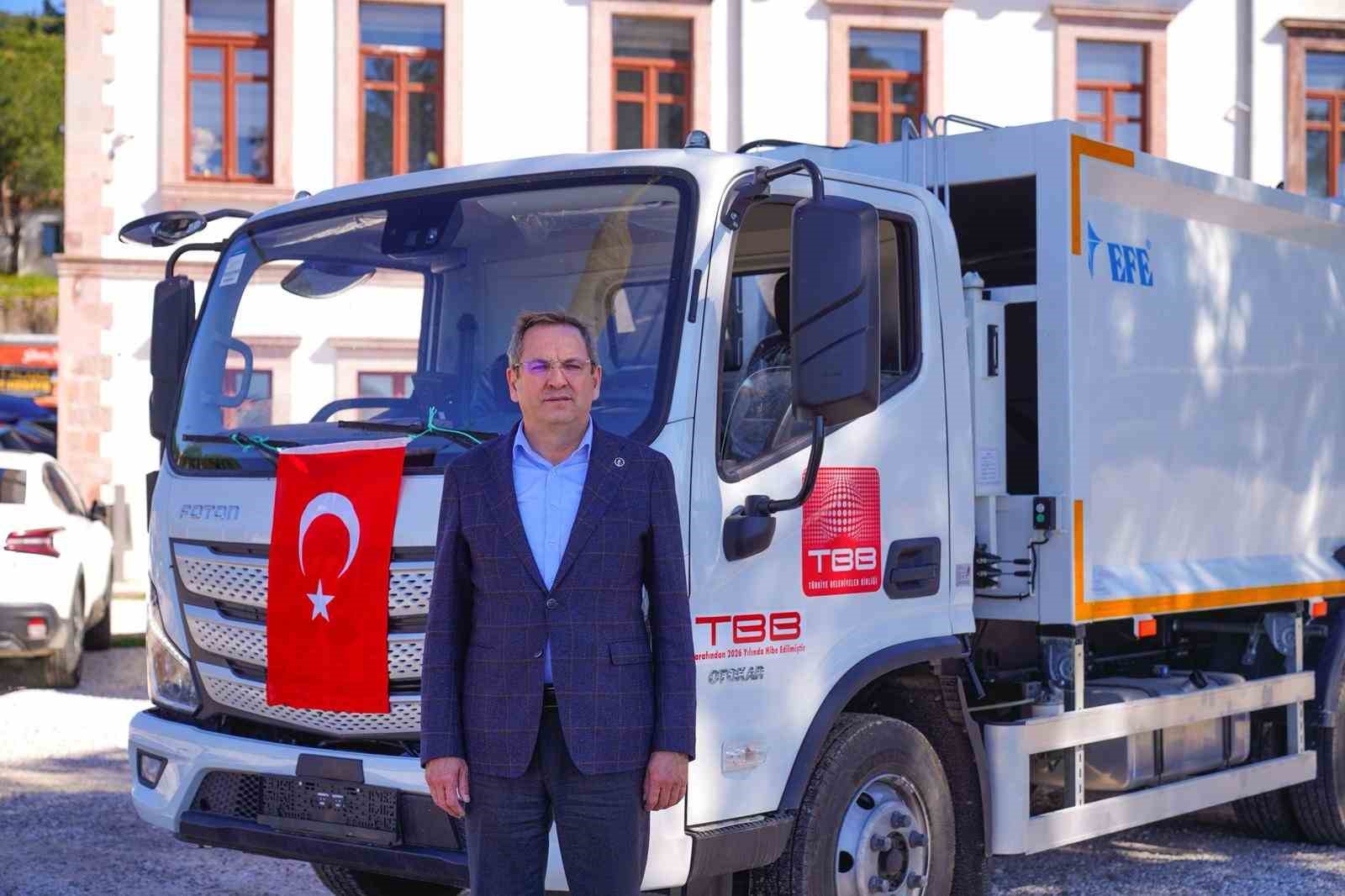 Ayvalık Belediyesi’nin temizlik işleri filosu güçleniyor
