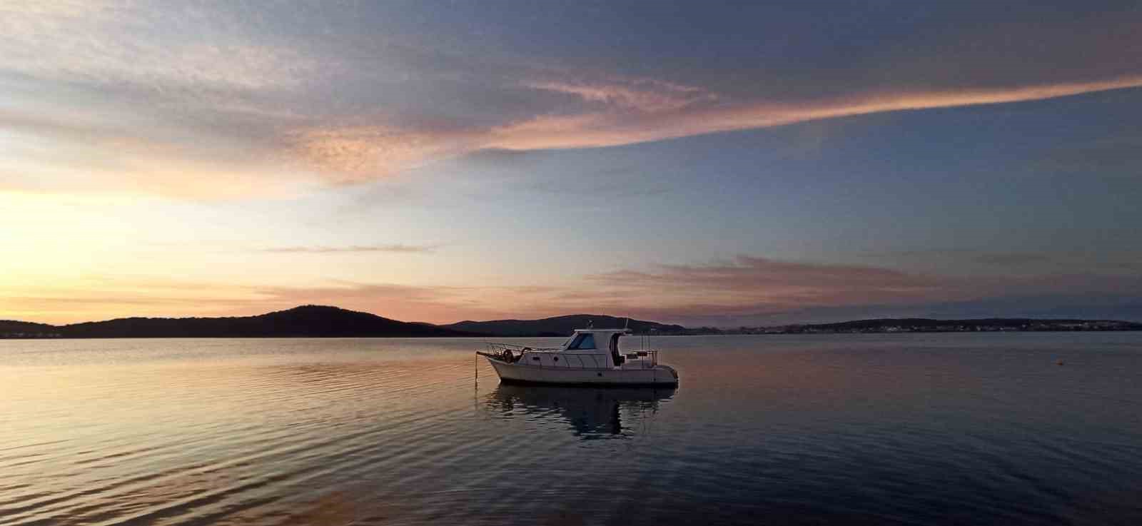 Ayvalık sahilinde gün batımı böyle görüntülendi
