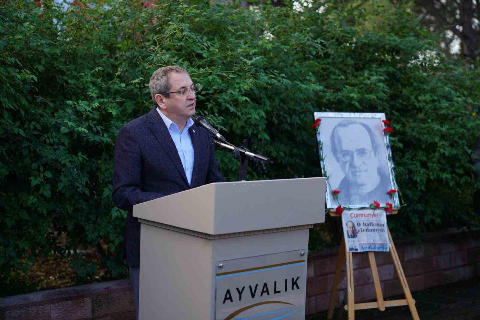 Ayvalık’ta Uğur Mumcu unutulmadı
