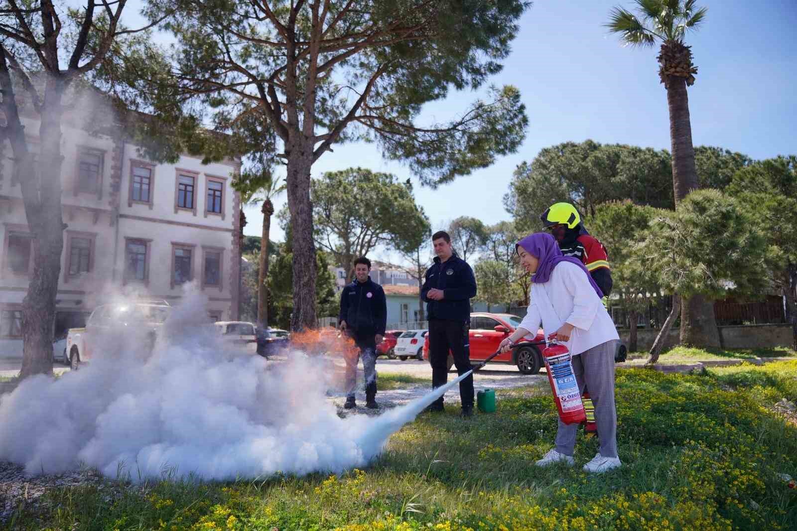 Ayvalık’ta yangınlara karşı tatbikat
