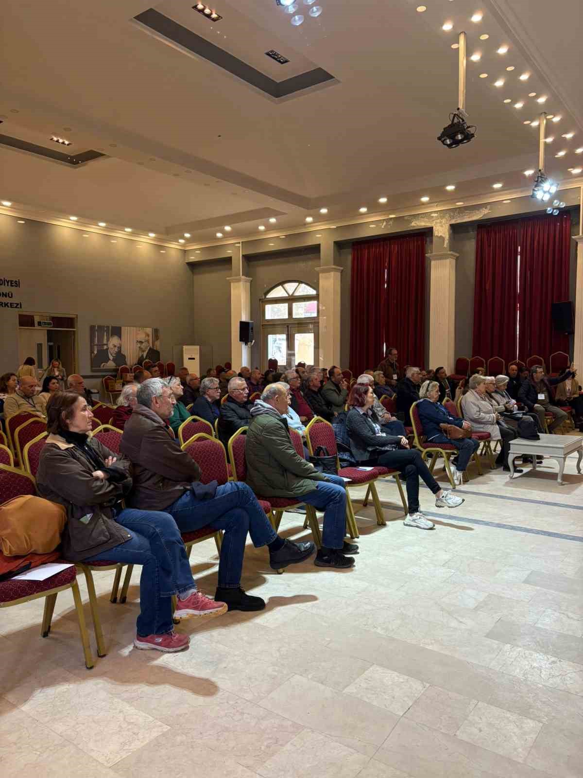 Ayvalık’ta yeni nesil yat limanı ve çekek yeri projesi tanıtıldı
