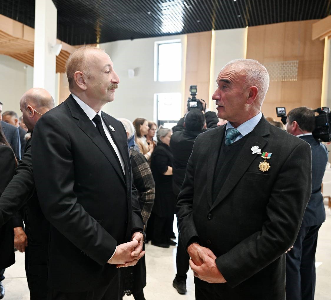 Azerbaycan Cumhurbaşkanı Aliyev: "Hocalı soykırımı 20’nci yüzyılın en kanlı suçlarından biriydi ve halkımız buna maruz kalmıştı"
