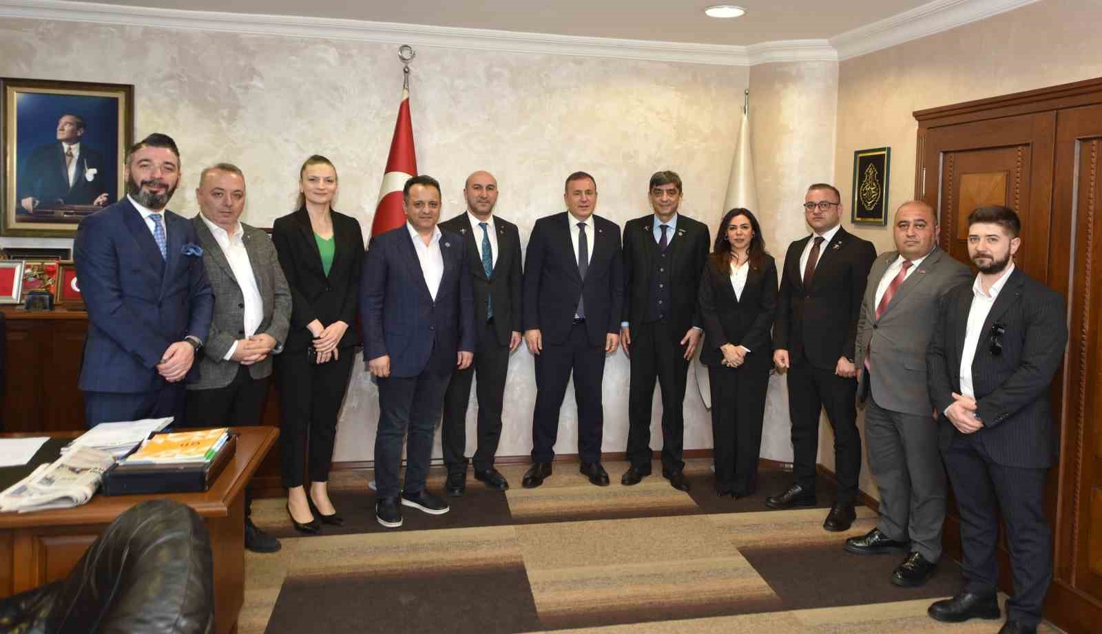 Azerbaycan heyetinden Trabzon’a sağlık turizmi çıkarması
