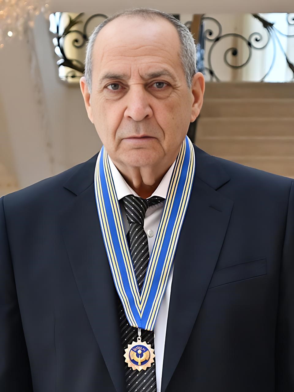 Azerbaycan’ın Halk Sanatçısı Rasim Balayev hayatını kaybetti
Azerbaycan’ın Halk Sanatçısı Rasim Balayev hayatını kaybetti