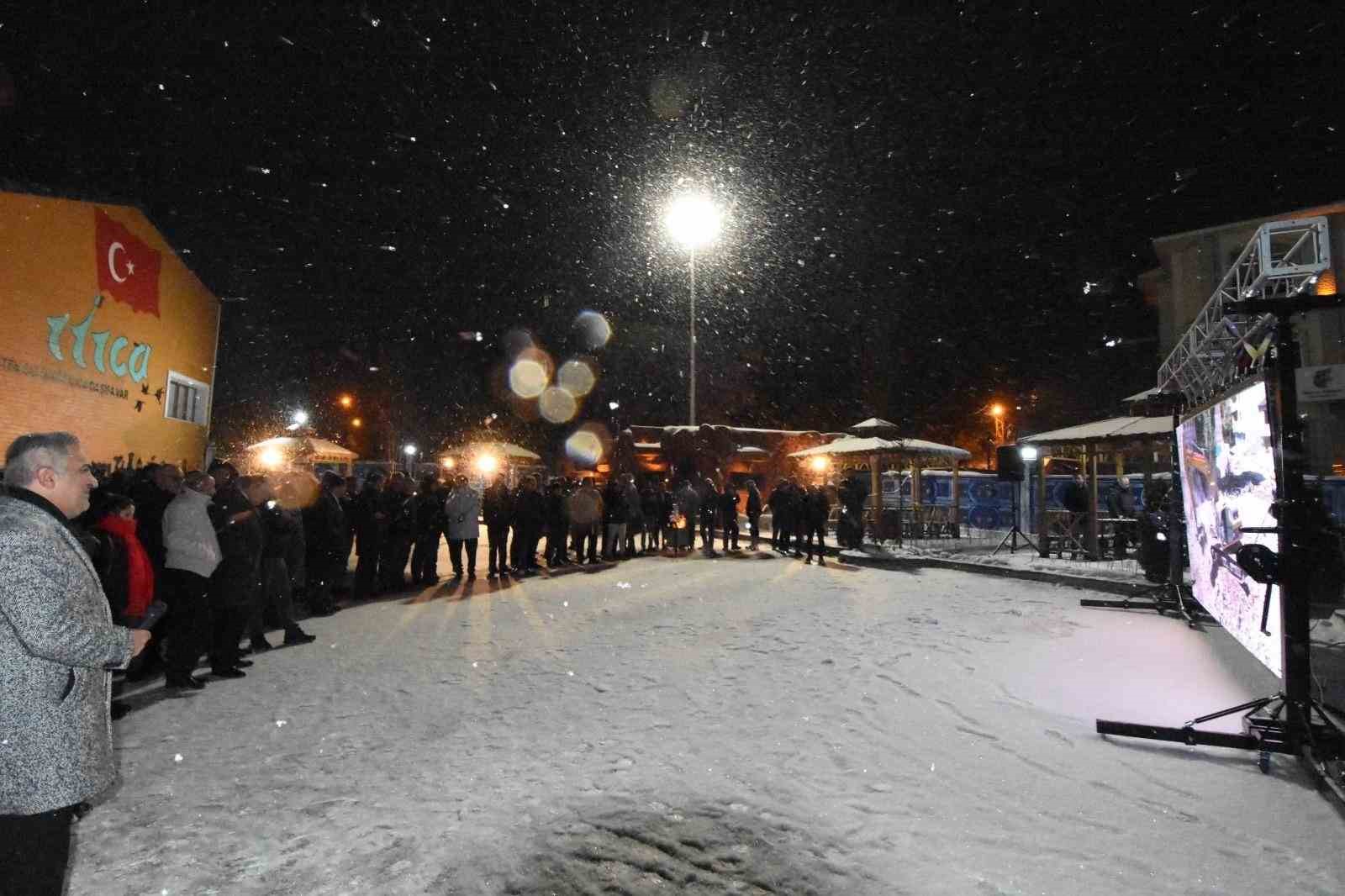 Aziziye’de Çalışan Gazeteciler Günü buluşması
Aziziye’de Çalışan Gazeteciler Günü buluşması