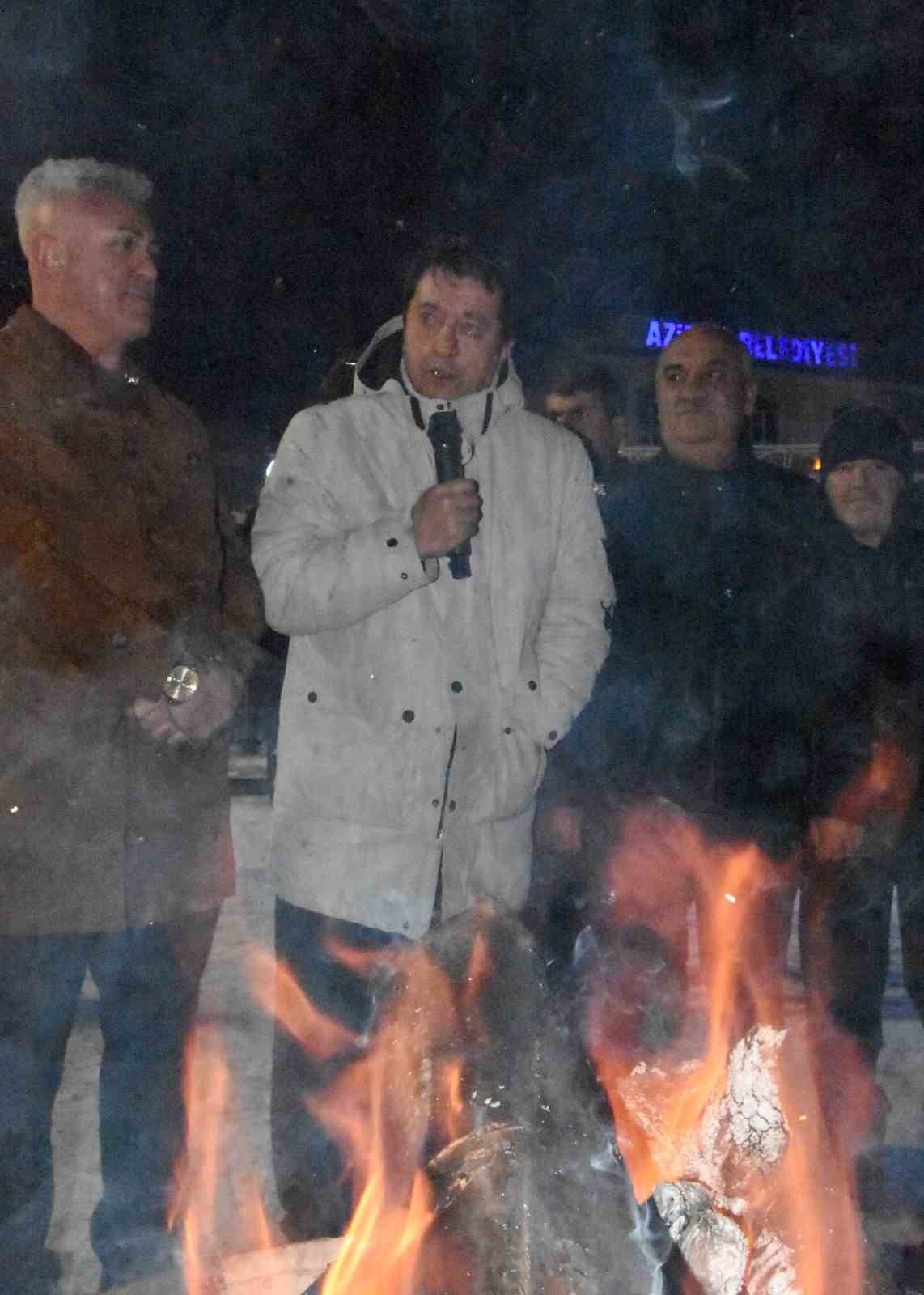 Aziziye’de Çalışan Gazeteciler Günü buluşması
Aziziye’de Çalışan Gazeteciler Günü buluşması