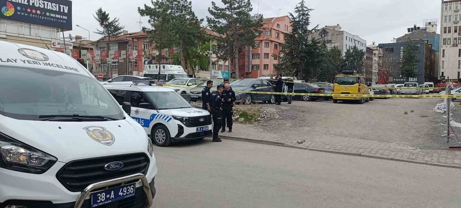 Baba-oğul inşaat işçilerine ateş açtı: 2 yaralı
