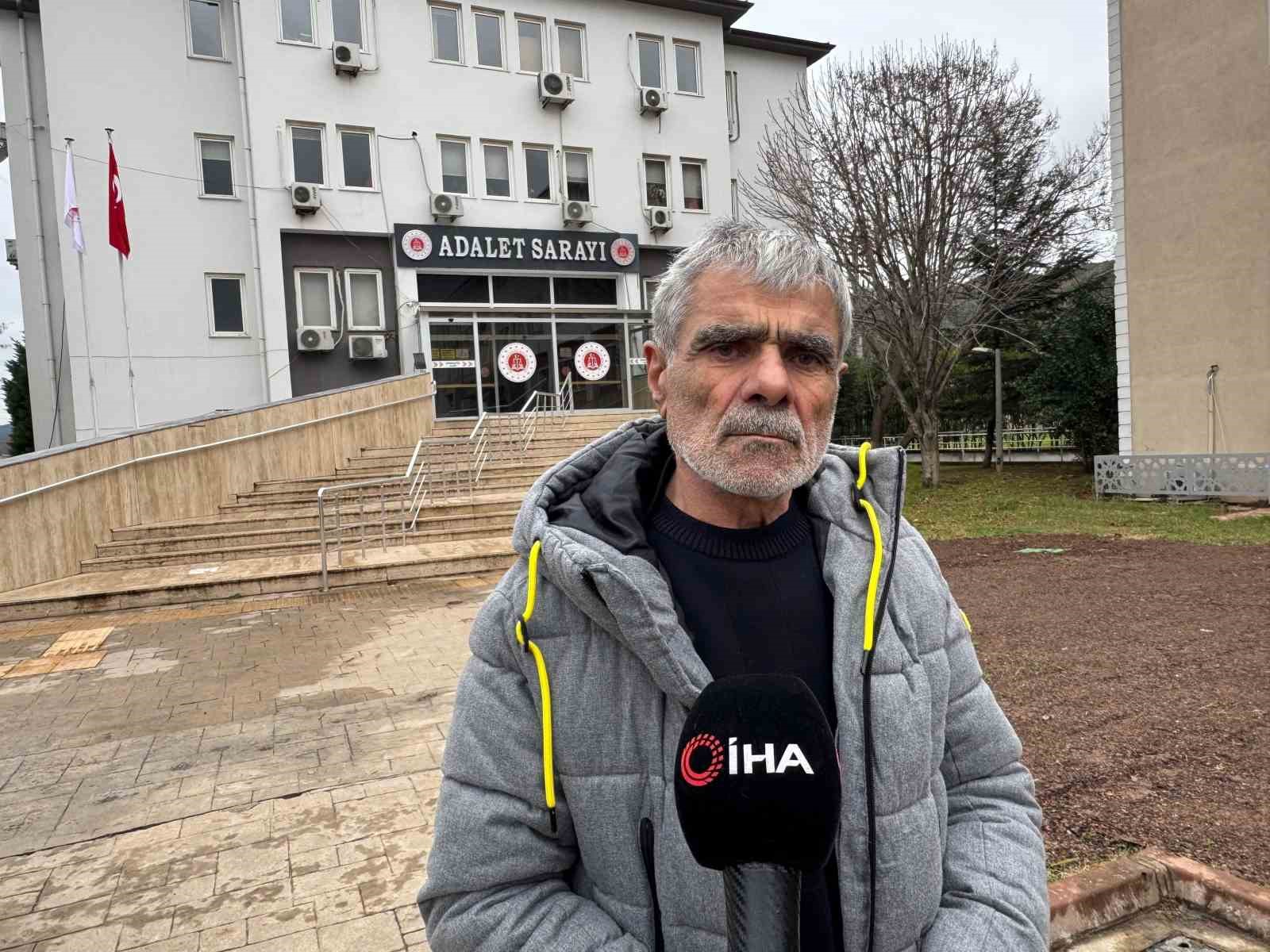 Baba ve oğlu sokak ortasında öldüren yaşlı adam: "Keşke dolandırılmasaydım"
