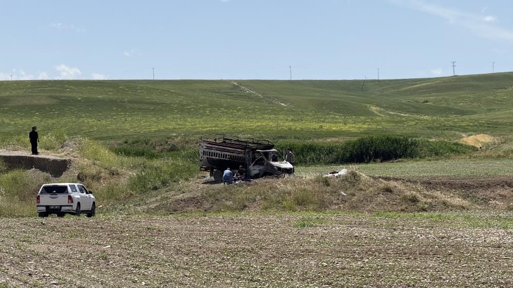 Baba ve oğlunun cesedinin bulunması davasında zanlı suçunu itiraf etti
Baba ve oğlunun cesedinin bulunması davasında zanlı suçunu itiraf etti