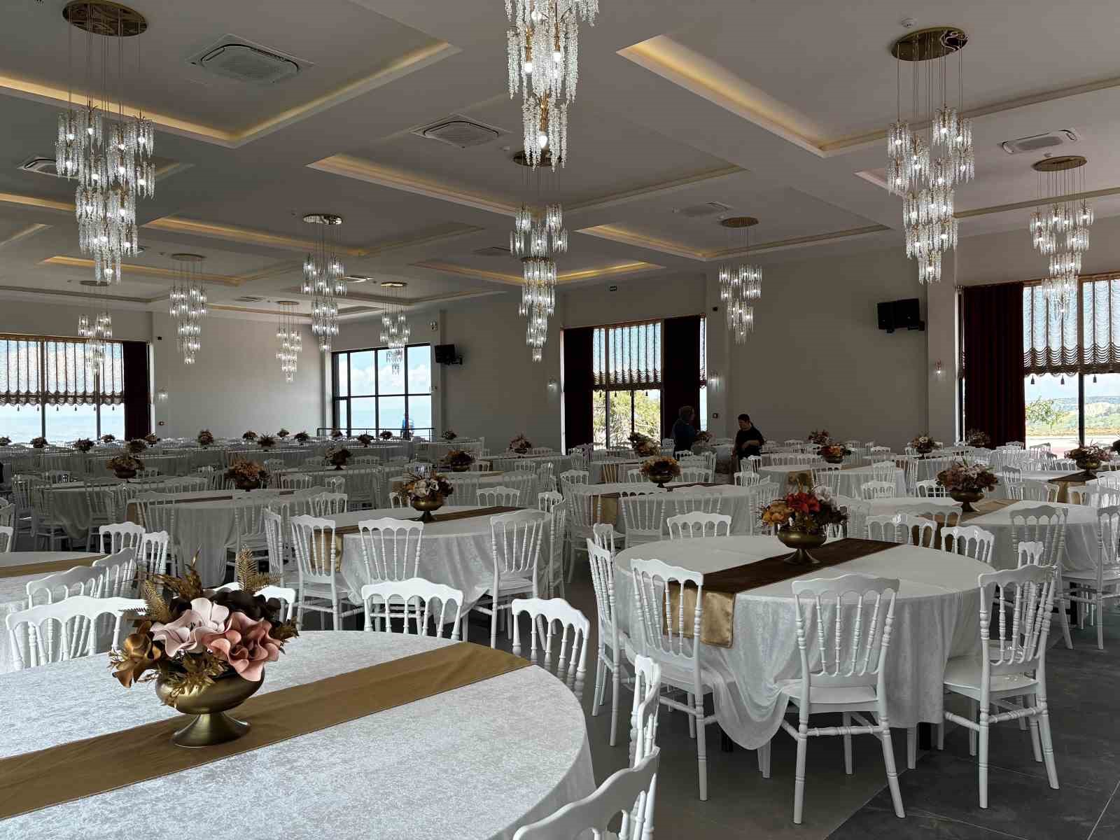 Babadağ Belediyesi Sosyal Tesisleri hizmete açıldı
